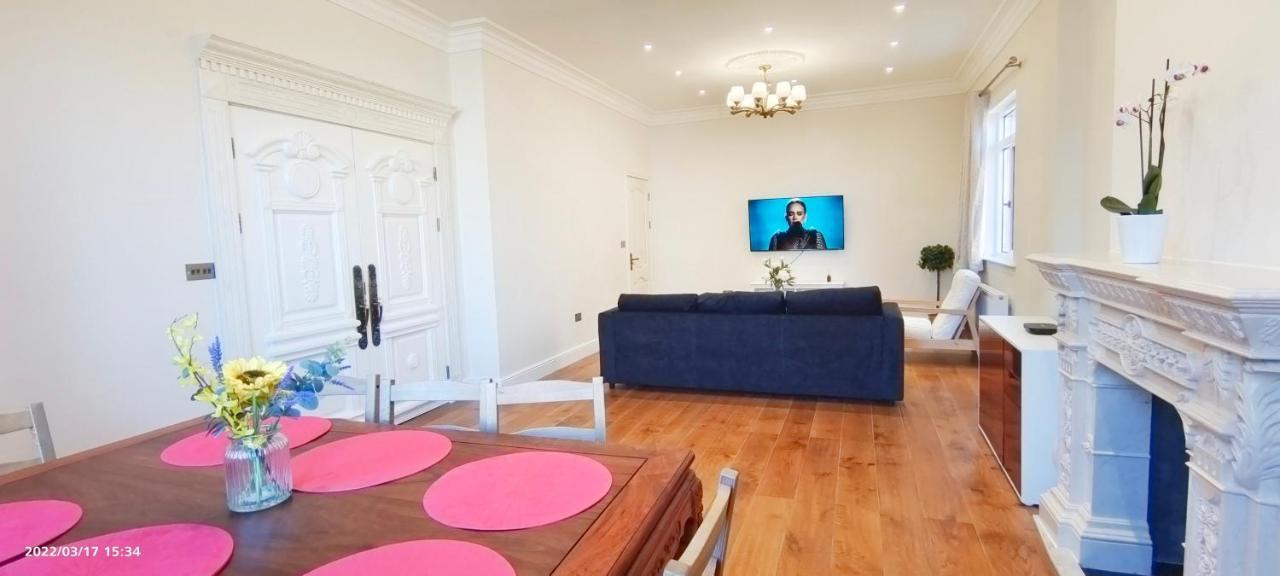 Marigold Villa Harrow Buitenkant foto